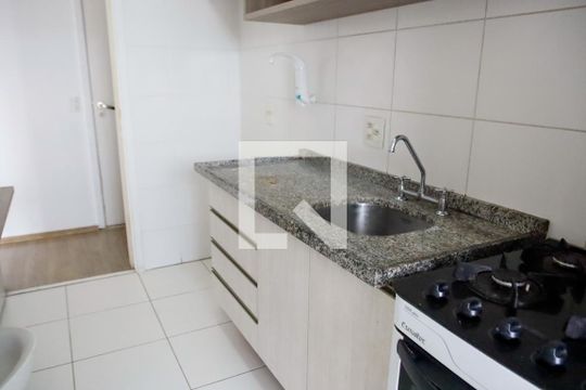 Cozinha de apartamento à venda com 1 quarto, 41m² em Umuarama, Osasco
