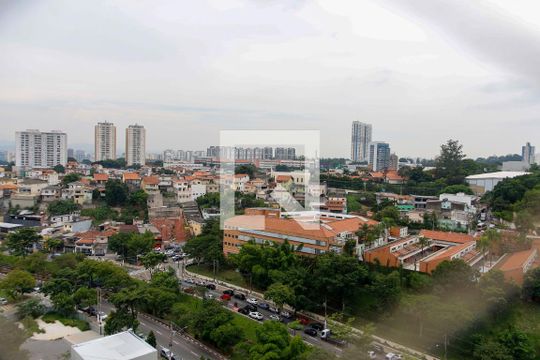 Vista da Sacada de apartamento à venda com 1 quarto, 41m² em Umuarama, Osasco