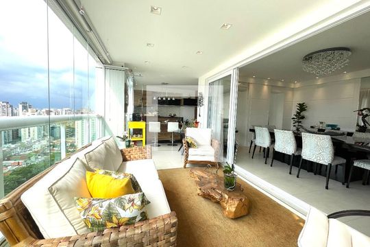 Apartamento à venda com 3 quartos, 186m² em Vila Romana, São Paulo