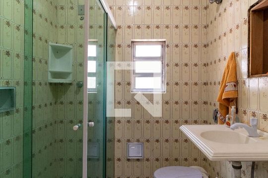 Banheiro de casa à venda com 3 quartos, 176m² em Barra Funda, São Paulo