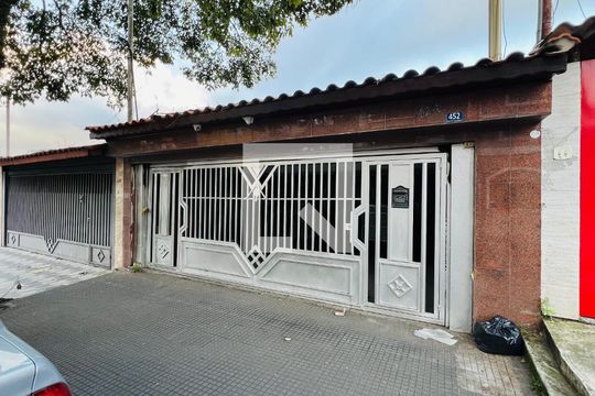 Fachada de casa para alugar com 3 quartos, 281m² em Jardim Santa Clara, Guarulhos