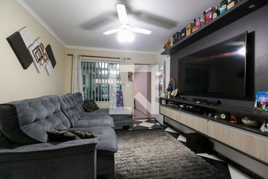 Sala de casa à venda com 2 quartos, 108m² em Vila Brasil, São Paulo