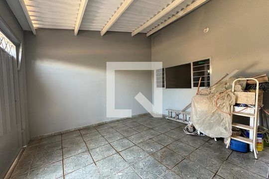 Garagem de casa para alugar com 3 quartos, 442m² em Parque Sao Sebastiao, Ribeirão Preto