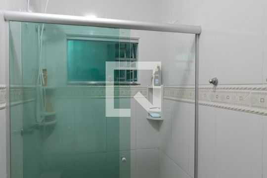 Banheiro Suite de casa à venda com 5 quartos, 112m² em Heliópolis, Belo Horizonte