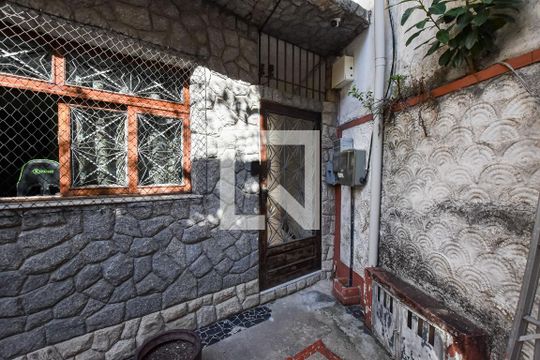 Entrada de casa à venda com 1 quarto, 200m² em Icaraí, Niterói