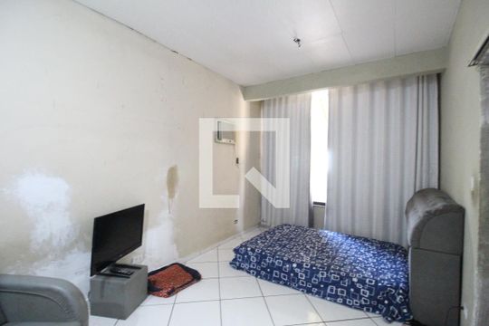 Suíte de casa para alugar com 1 quarto, 200m² em Taquara, Rio de Janeiro