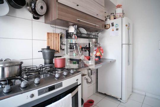 Cozinha de apartamento à venda com 2 quartos, 50m² em Vila Silvia, São Paulo