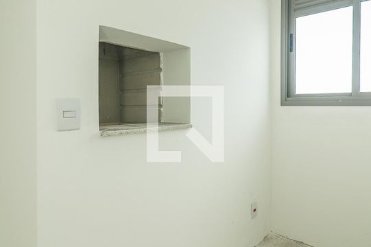 Cozinha de apartamento à venda com 1 quarto, 47m² em Passo D’areia, Porto Alegre