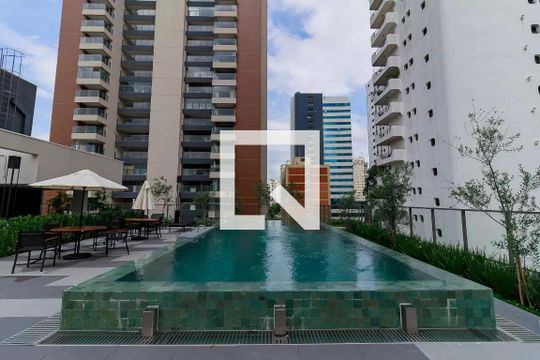 Área comum - Piscina de kitnet/studio para alugar com 1 quarto, 24m² em Brooklin, São Paulo