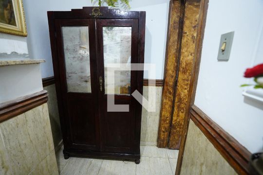 Corredor  de casa para alugar com 2 quartos, 70m² em Jardim Novo Mundo, Goiânia