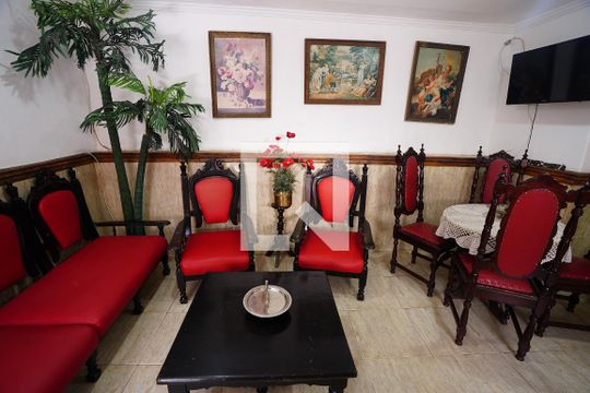 Sala de casa para alugar com 2 quartos, 70m² em Jardim Novo Mundo, Goiânia