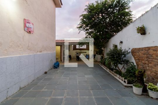 Area Externa de casa à venda com 3 quartos, 164m² em Jardim Barbosa, Guarulhos