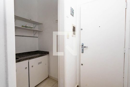 Cozinha de apartamento para alugar com 1 quarto, 40m² em Centro Histórico de São Paulo, São Paulo