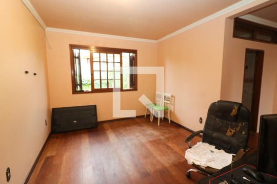 Quarto 1 de casa à venda com 3 quartos, 200m² em Espírito Santo, Porto Alegre