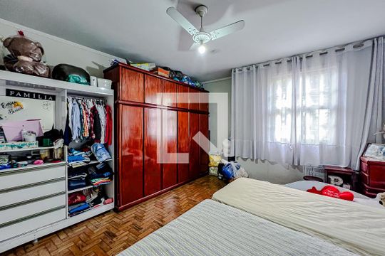 Quarto 2 de casa à venda com 2 quartos, 100m² em Cambuci, São Paulo