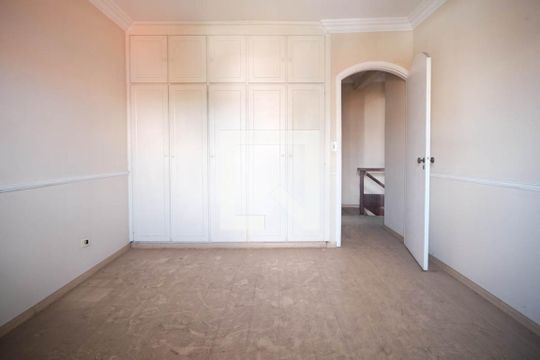 Quarto 1 de casa à venda com 3 quartos, 400m² em Parque Boturussu, São Paulo