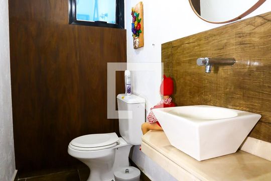 Lavabo de casa de condomínio à venda com 3 quartos, 293m² em Parque Monte Alegre, Taboão da Serra