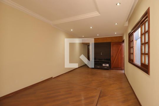 Sala de casa à venda com 3 quartos, 147m² em Vila Camilópolis, Santo André