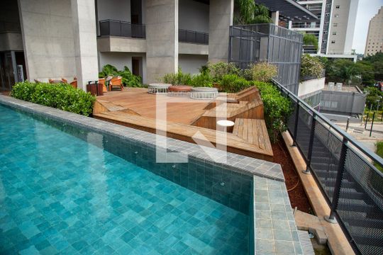 Piscina de apartamento à venda com 2 quartos, 78m² em Jardim das Acacias, São Paulo