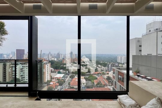 Vista da sala de apartamento à venda com 1 quarto, 66m² em Sumarezinho, São Paulo
