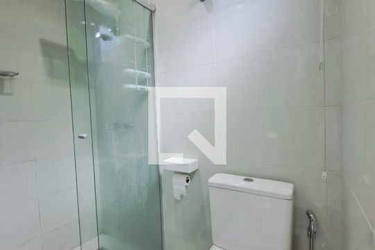 Banheiro de casa à venda com 6 quartos, 400m² em Estoril, Belo Horizonte