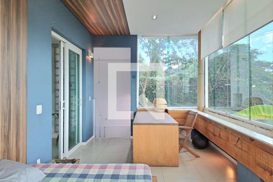 Sacada de casa à venda com 6 quartos, 400m² em Estoril, Belo Horizonte