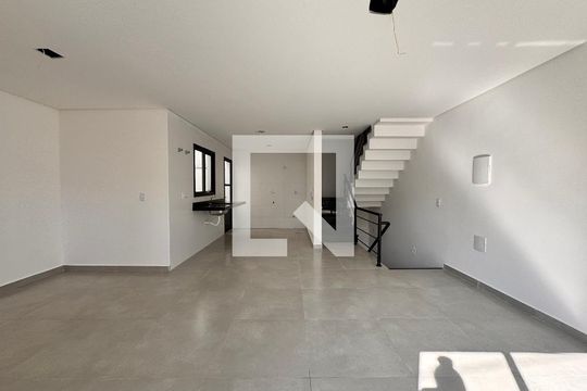 Sala de casa à venda com 3 quartos, 206m² em Vila Santo Alberto, Santo André