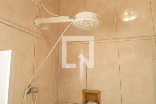 Banheiro 1 de casa à venda com 4 quartos, 270m² em Jardim Japao, São Paulo