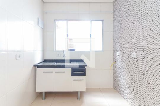 Cozinha de casa para alugar com 1 quarto, 85m² em Rochdale, Osasco