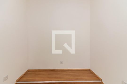 Quarto de casa para alugar com 1 quarto, 85m² em Rochdale, Osasco