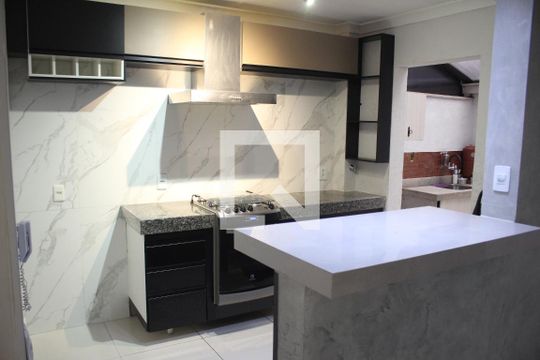 Cozinha de apartamento para alugar com 2 quartos, 62m² em Santa Maria, Contagem