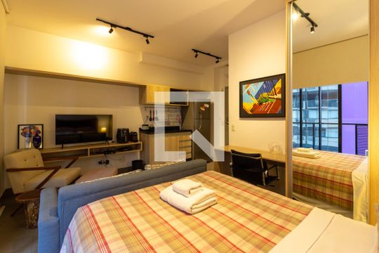 Kitnet/Studio de kitnet/studio à venda com 1 quarto, 33m² em Pinheiros, São Paulo