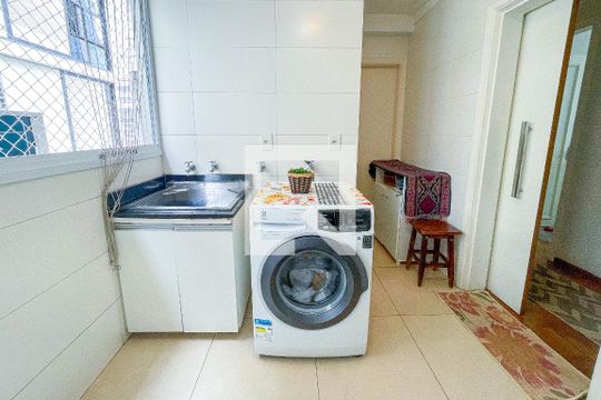 Área de Serviço de apartamento à venda com 3 quartos, 143m² em Pinheiros, São Paulo