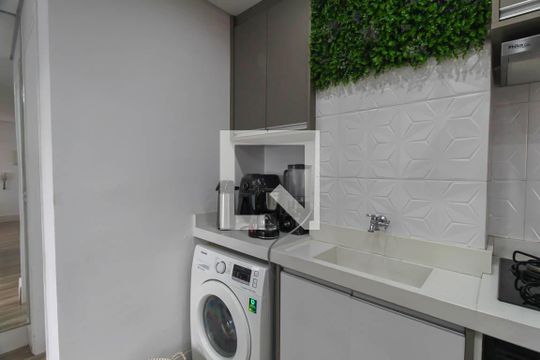 Área de Serviço de apartamento à venda com 2 quartos, 40m² em Sítio da Figueira, São Paulo