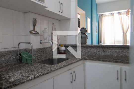 Cozinha americana/Área de serviço de kitnet/studio à venda com 1 quarto, 45m² em Copacabana, Rio de Janeiro