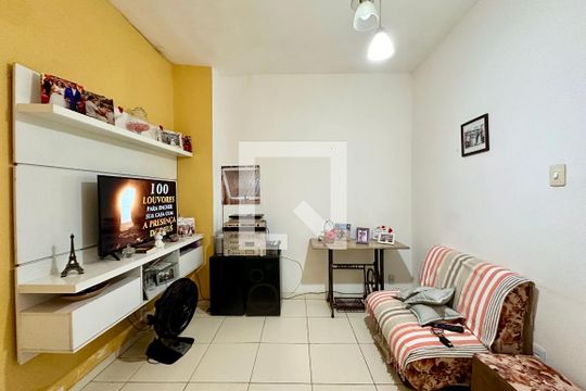 Sala de casa à venda com 2 quartos, 50m² em Gamboa, Rio de Janeiro