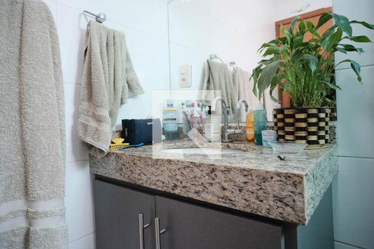 Banheiro Suíte de casa à venda com 3 quartos, 113m² em Vila Guilhermina, São Paulo
