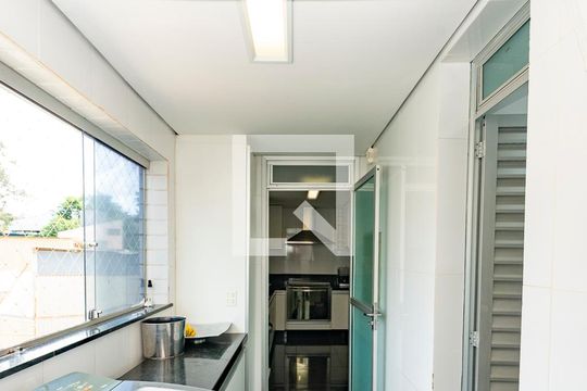 Área de Serviço de apartamento à venda com 4 quartos, 235m² em Buritis, Belo Horizonte