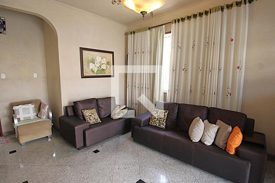 Sala de casa à venda com 4 quartos, 480m² em Higienópolis, Rio de Janeiro