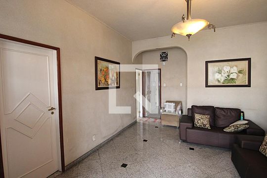 Sala de casa à venda com 4 quartos, 480m² em Higienópolis, Rio de Janeiro