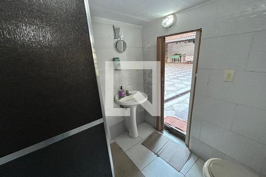 Banheiro 2 de casa para alugar com 4 quartos, 480m² em Higienópolis, Rio de Janeiro