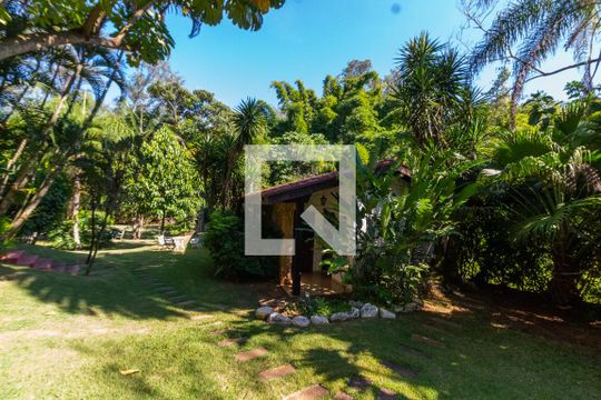 Área comum de casa à venda com 4 quartos, 5000m² em Nova Sousas (sousas), Campinas