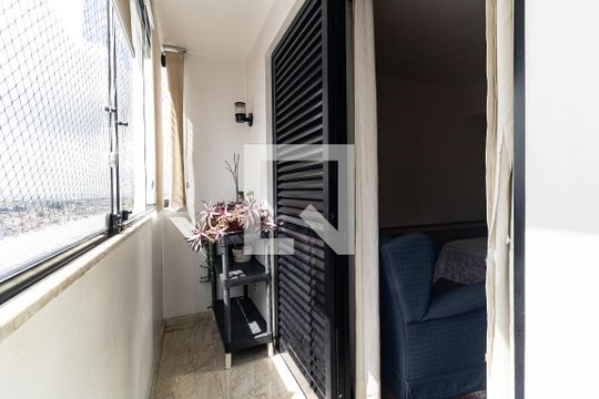 Varanda da Suíte 1 de apartamento à venda com 4 quartos, 354m² em Vila Santo Estéfano, São Paulo