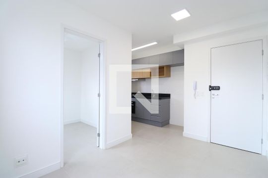Sala de apartamento para alugar com 2 quartos, 33m² em Barra Funda, São Paulo