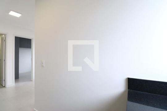Cozinha de apartamento para alugar com 2 quartos, 33m² em Barra Funda, São Paulo