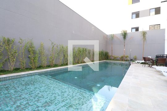 Área comum - Piscina de apartamento para alugar com 2 quartos, 33m² em Barra Funda, São Paulo