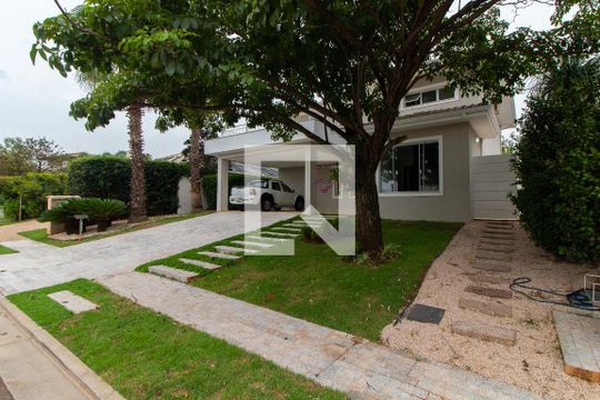 Fachada de casa de condomínio para alugar com 4 quartos, 350m² em Bosque das Palmeiras, Campinas