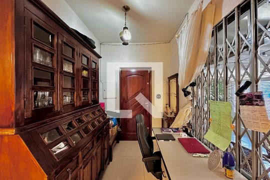 Sala de casa à venda com 3 quartos, 247m² em Vila Congonhas, São Paulo