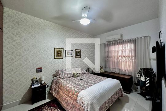 Quarto 1 de casa à venda com 3 quartos, 247m² em Vila Congonhas, São Paulo