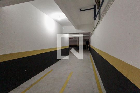 Estacionamento de apartamento à venda com 2 quartos, 51m² em Parque Cruzeiro do Sul, São Paulo